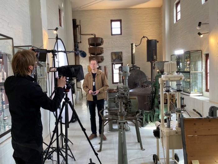 Tehdas- ja alkuholimuseo Ryyppin tarinoiden videokuvaus meneillään